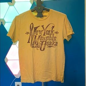 LICKY BRAND GRAPHIC TEE - SMALL